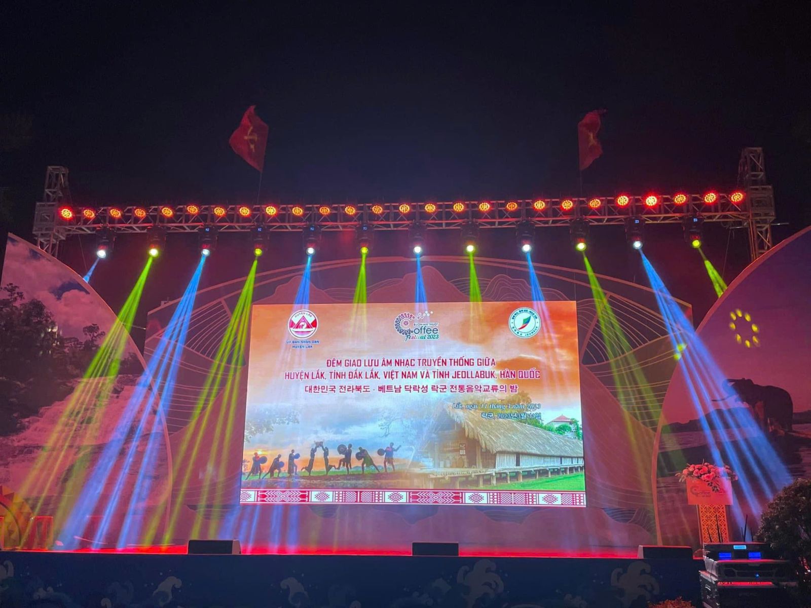 Cho thuê ánh sáng sự kiện Đắk Nông
